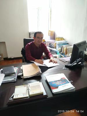 公司機關黨支部積極開展“不忘初心、牢記使命”主題教育答題活動1.png